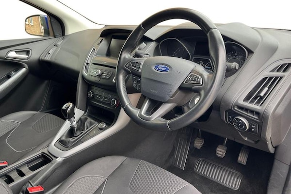 Used Ford Focus 2018 for sale - 76298971: Photo 9