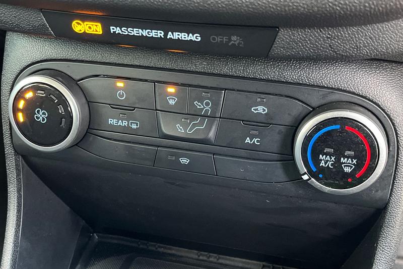 Used Ford Fiesta 2022 for sale - 76640949: Photo 27