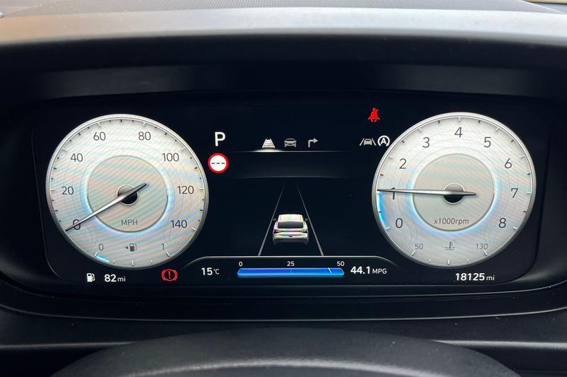 Used Hyundai i20 2023 for sale - 76474424: Photo 13