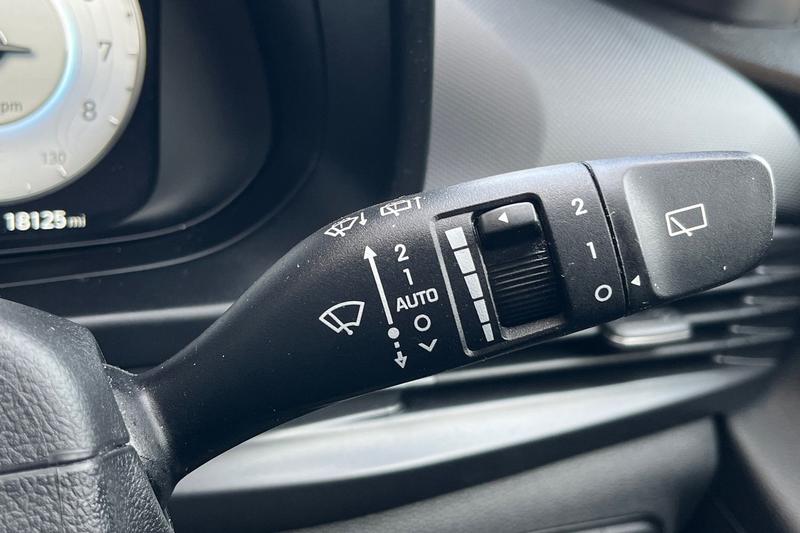 Used Hyundai i20 2023 for sale - 76474424: Photo 15