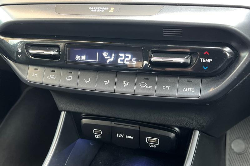 Used Hyundai i20 2023 for sale - 76474424: Photo 31