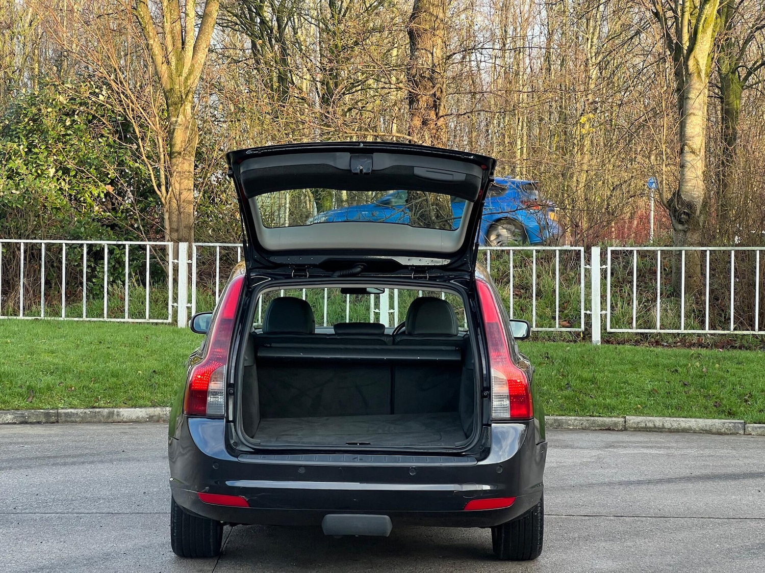 Used Volvo V50 2009 for sale - 77783949: Photo 12