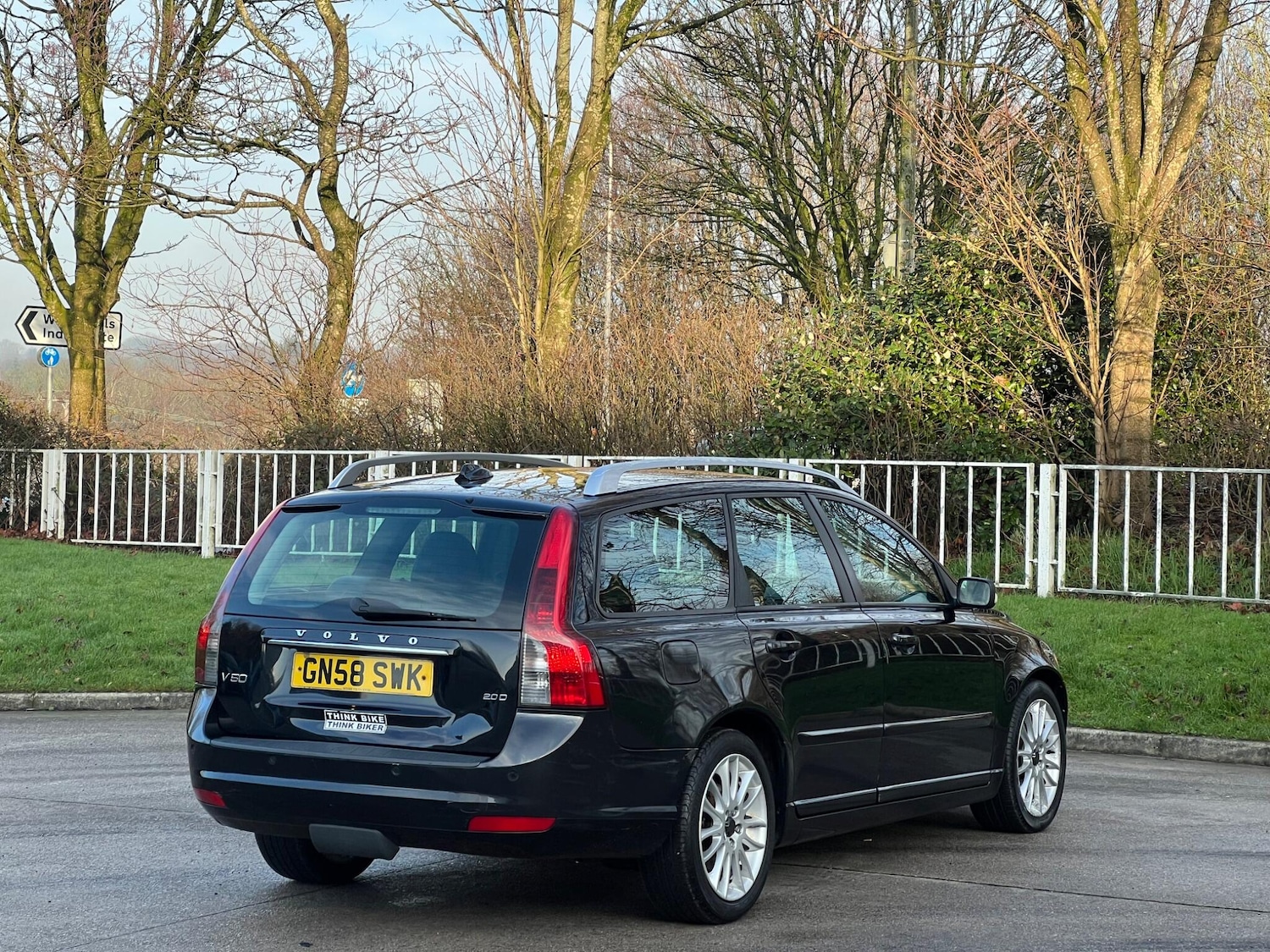 Used Volvo V50 2009 for sale - 77783949: Photo 6