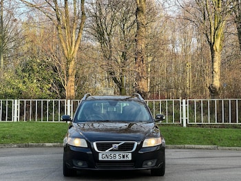 Used Volvo V50 2009 for sale - 78763538: Photo