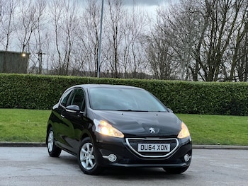 Used Peugeot 208 2014 for sale - 77525091: Photo