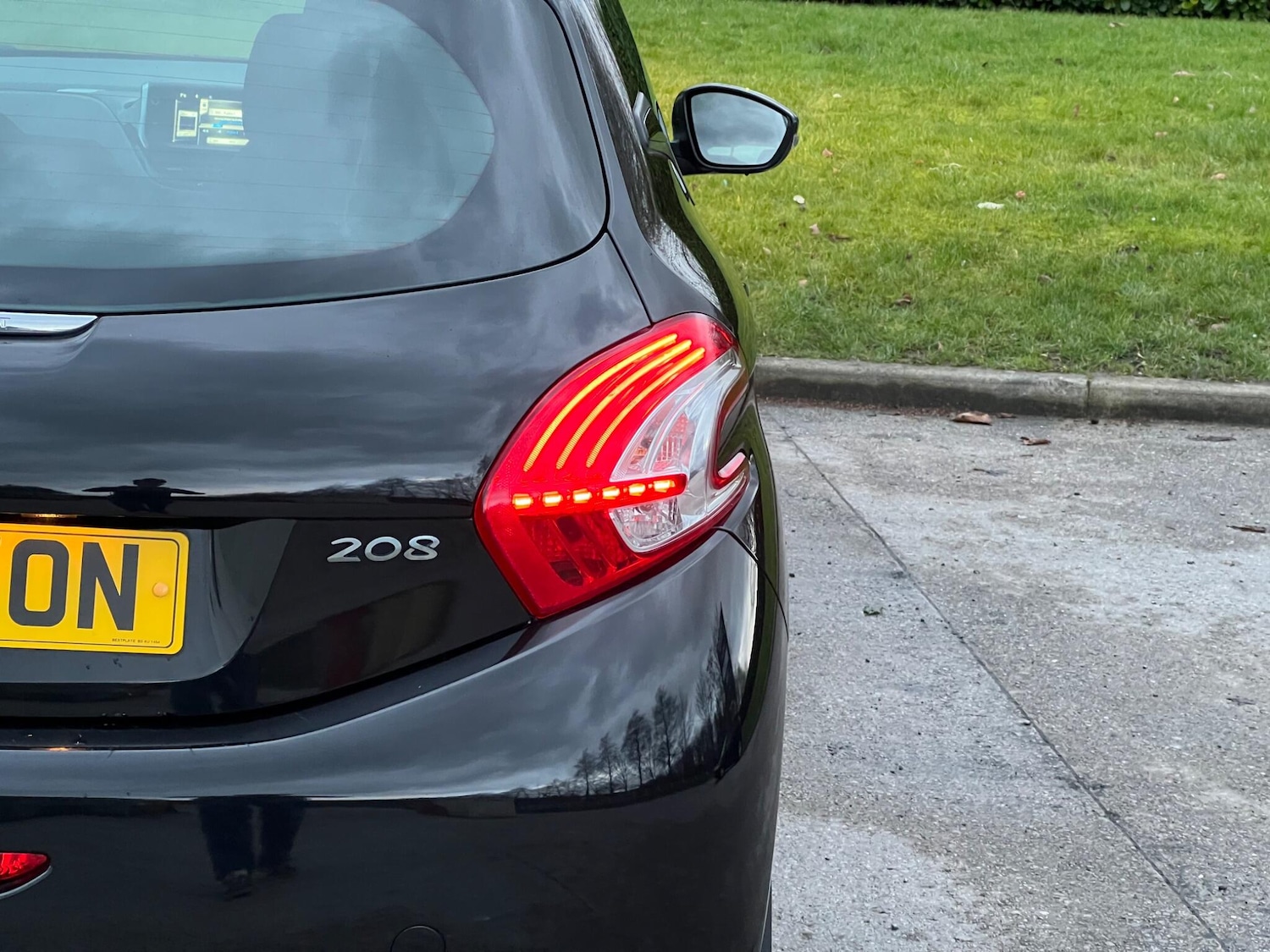 Used Peugeot 208 2014 for sale - 77525091: Photo 21