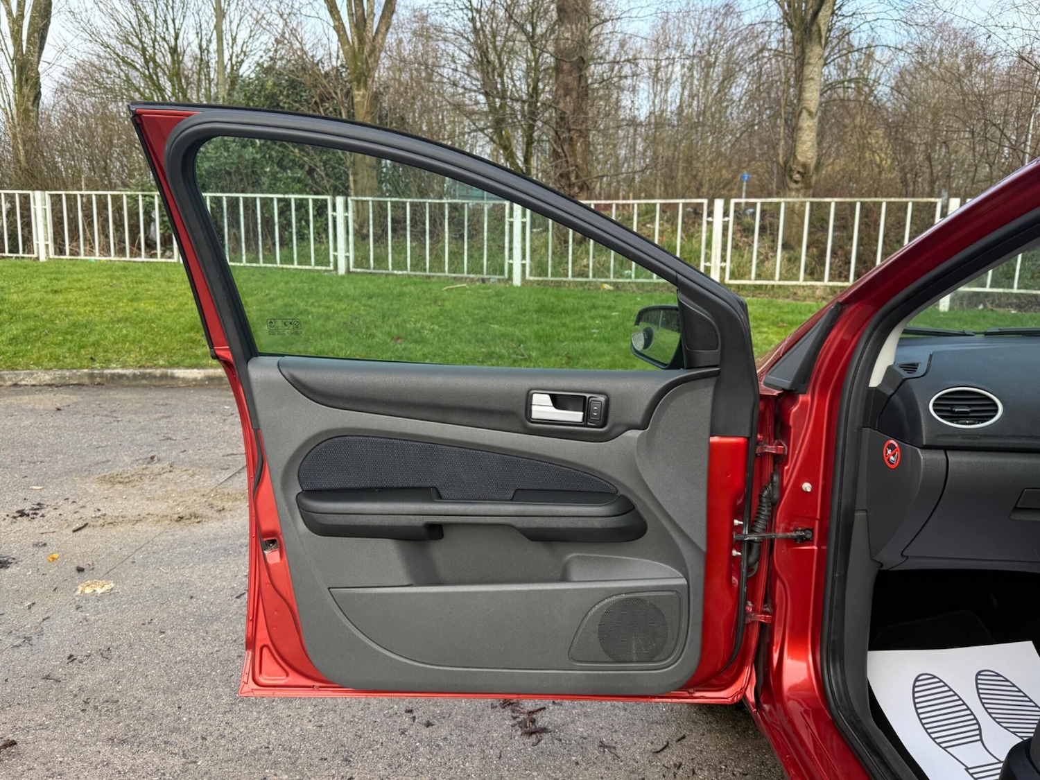 Used Ford Focus for sale - 77825098: Photo 28