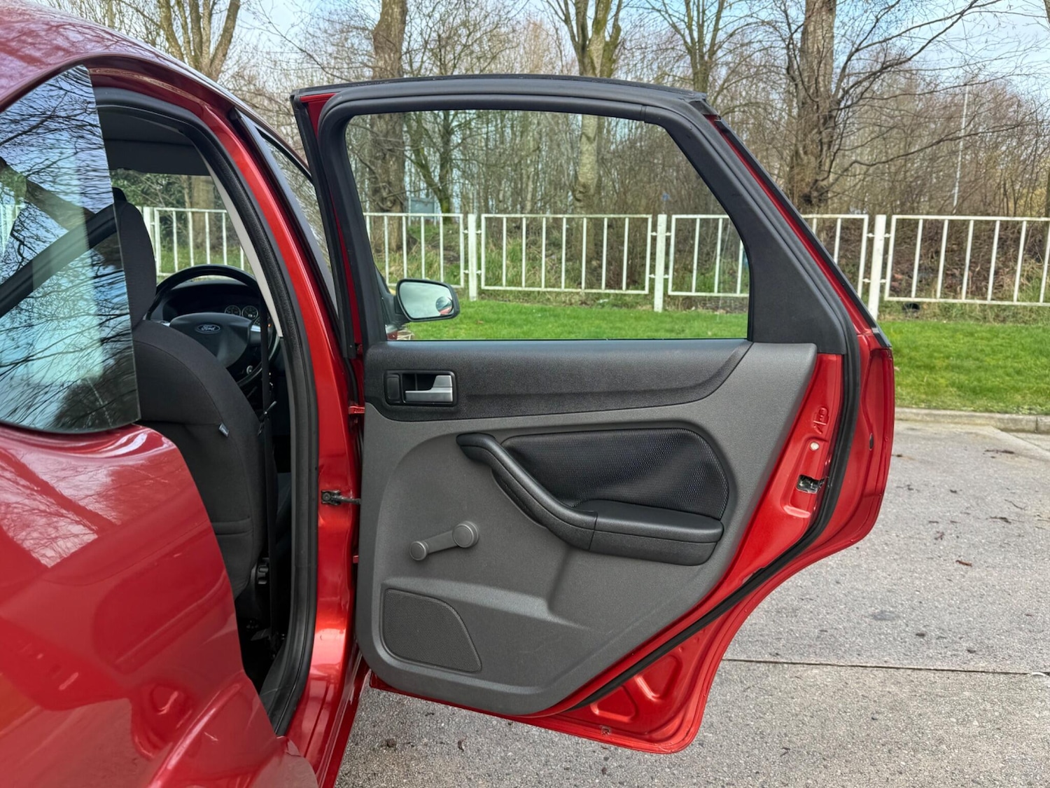 Used Ford Focus for sale - 77825098: Photo 31