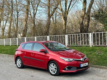 Used Toyota Auris 2015 for sale - 78245148: Photo