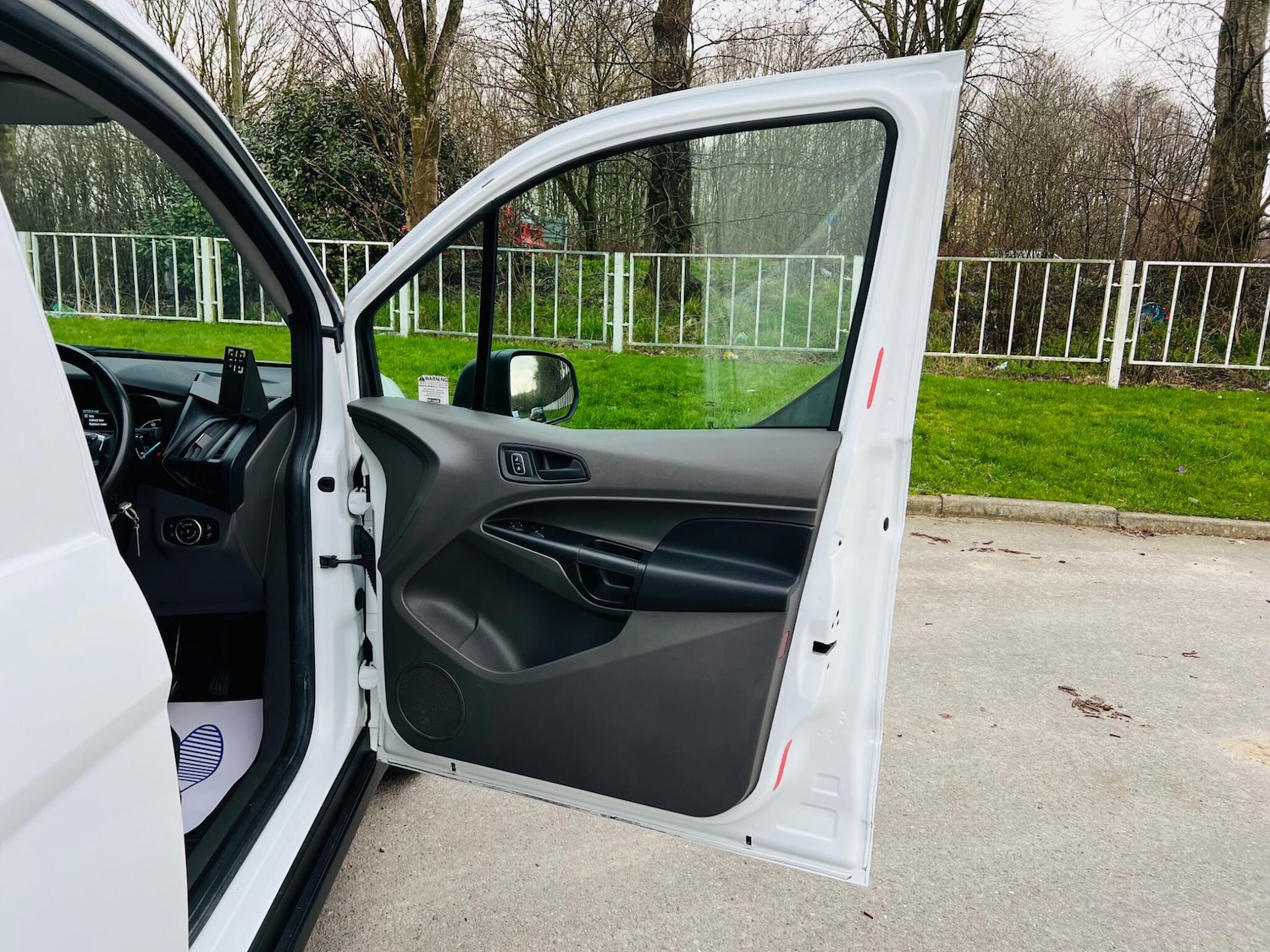 Used Ford Transit Connect 2020 for sale - 77683735: Photo 21