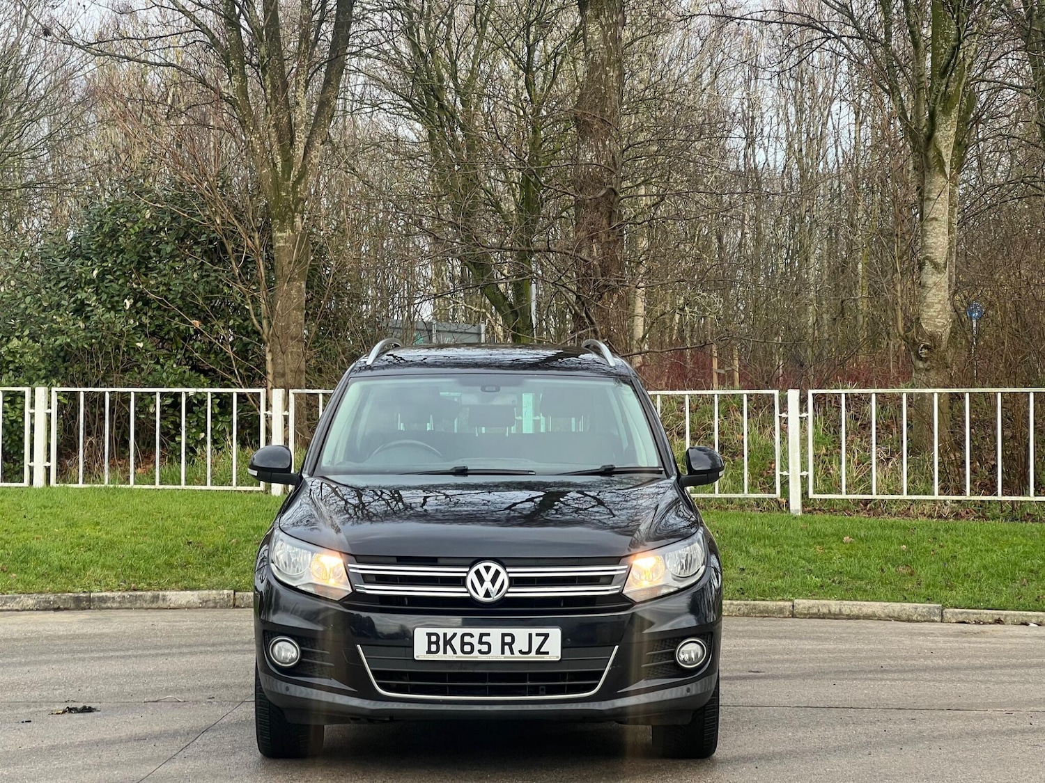 Used Volkswagen Tiguan 2015 for sale - 77456470: Photo 2