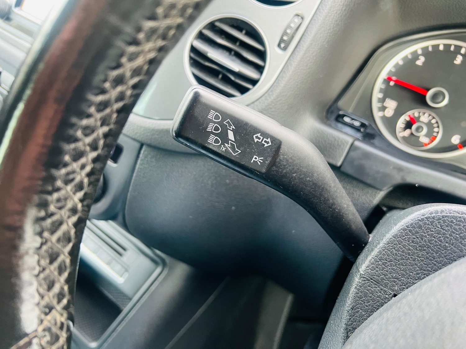 Used Volkswagen Tiguan 2015 for sale - 77456470: Photo 48