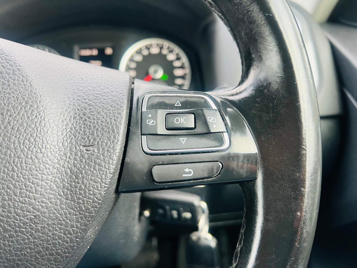 Used Volkswagen Tiguan 2015 for sale - 77456470: Photo 51