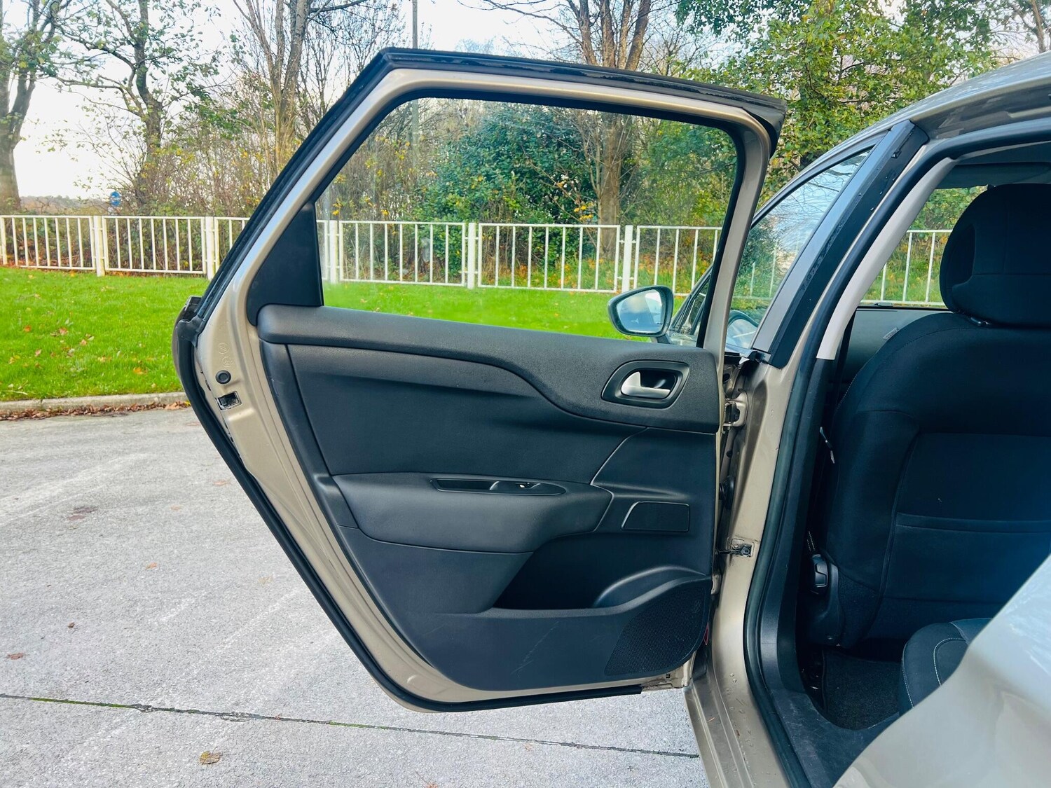 Used Citroen C4 for sale - 77456473: Photo 30