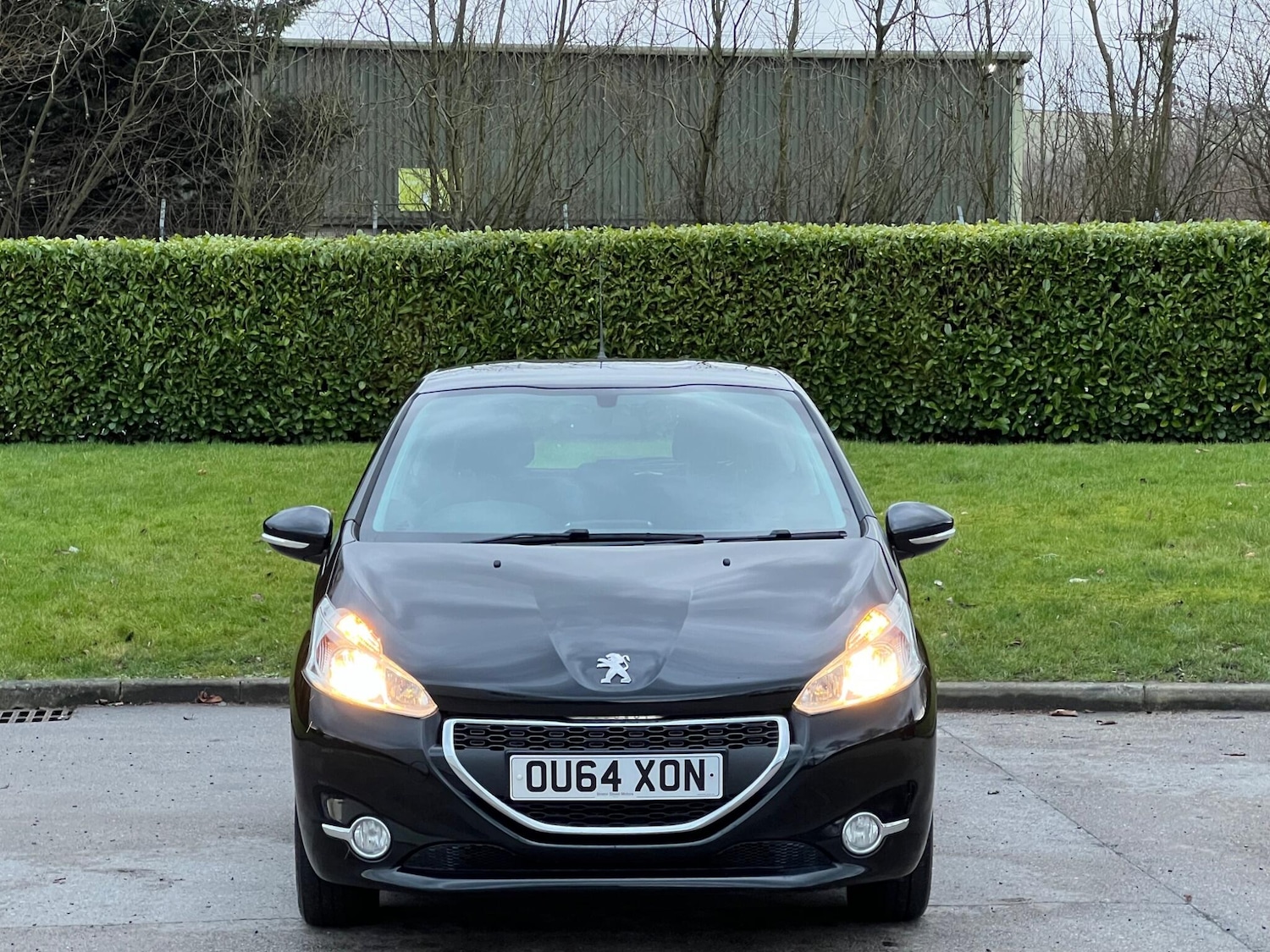 Used Peugeot 208 2014 for sale - 77456461: Photo 11