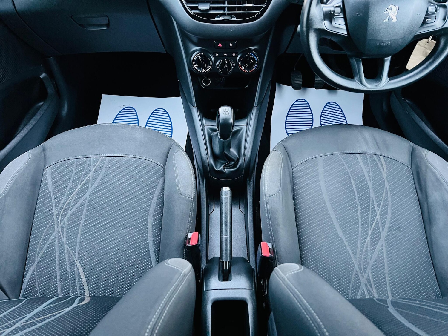 Used Peugeot 208 2014 for sale - 77456461: Photo 39