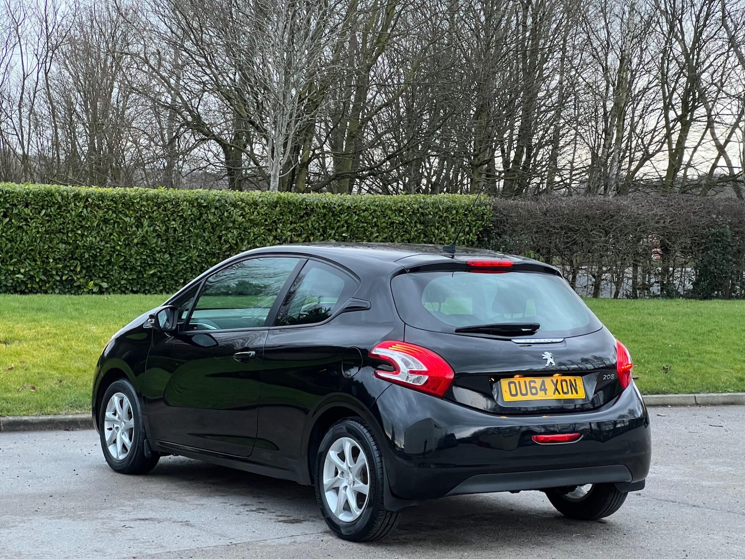 Used Peugeot 208 2014 for sale - 77456461: Photo 8