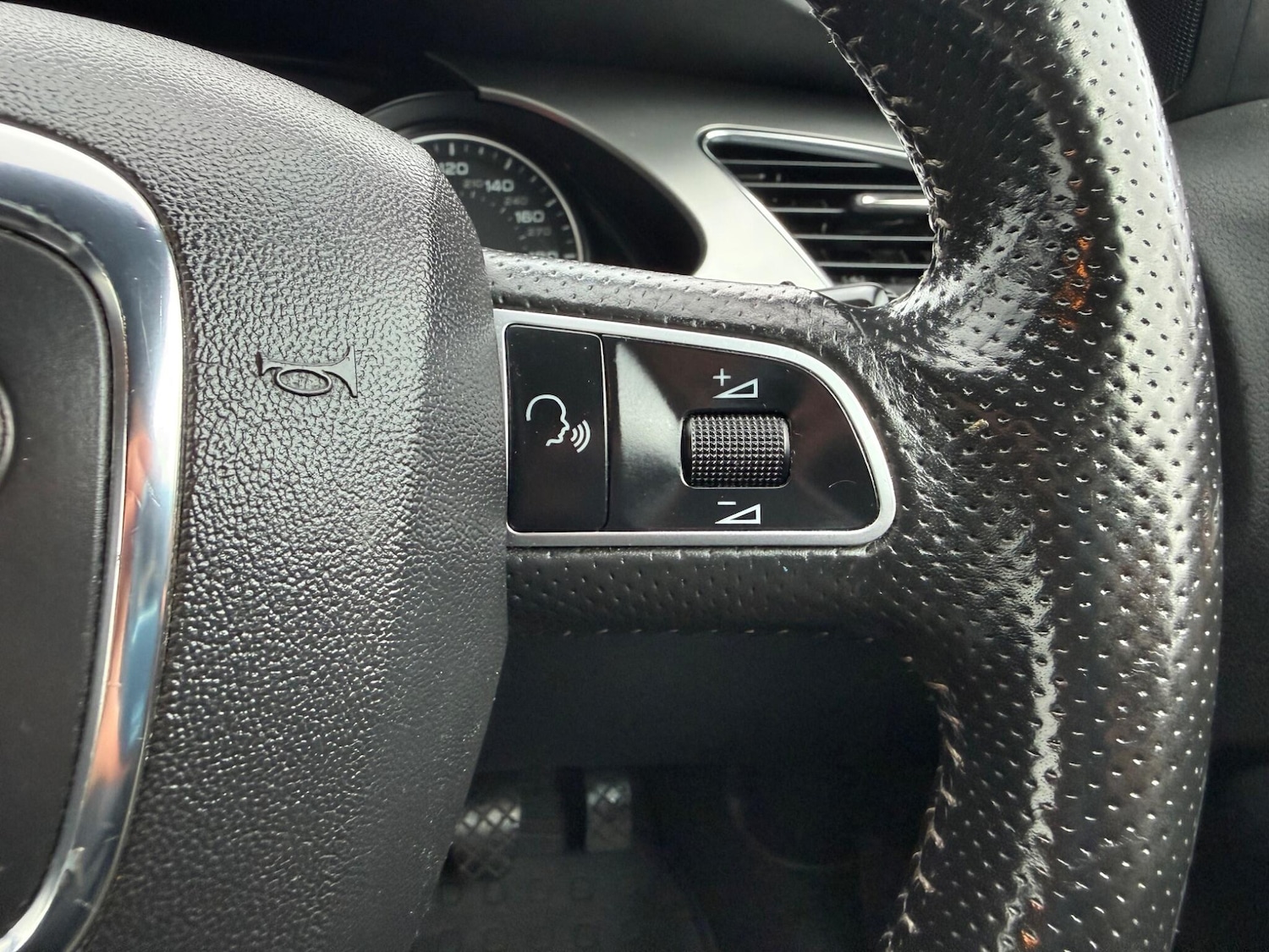 Used Audi A4 for sale - 77484575: Photo 51