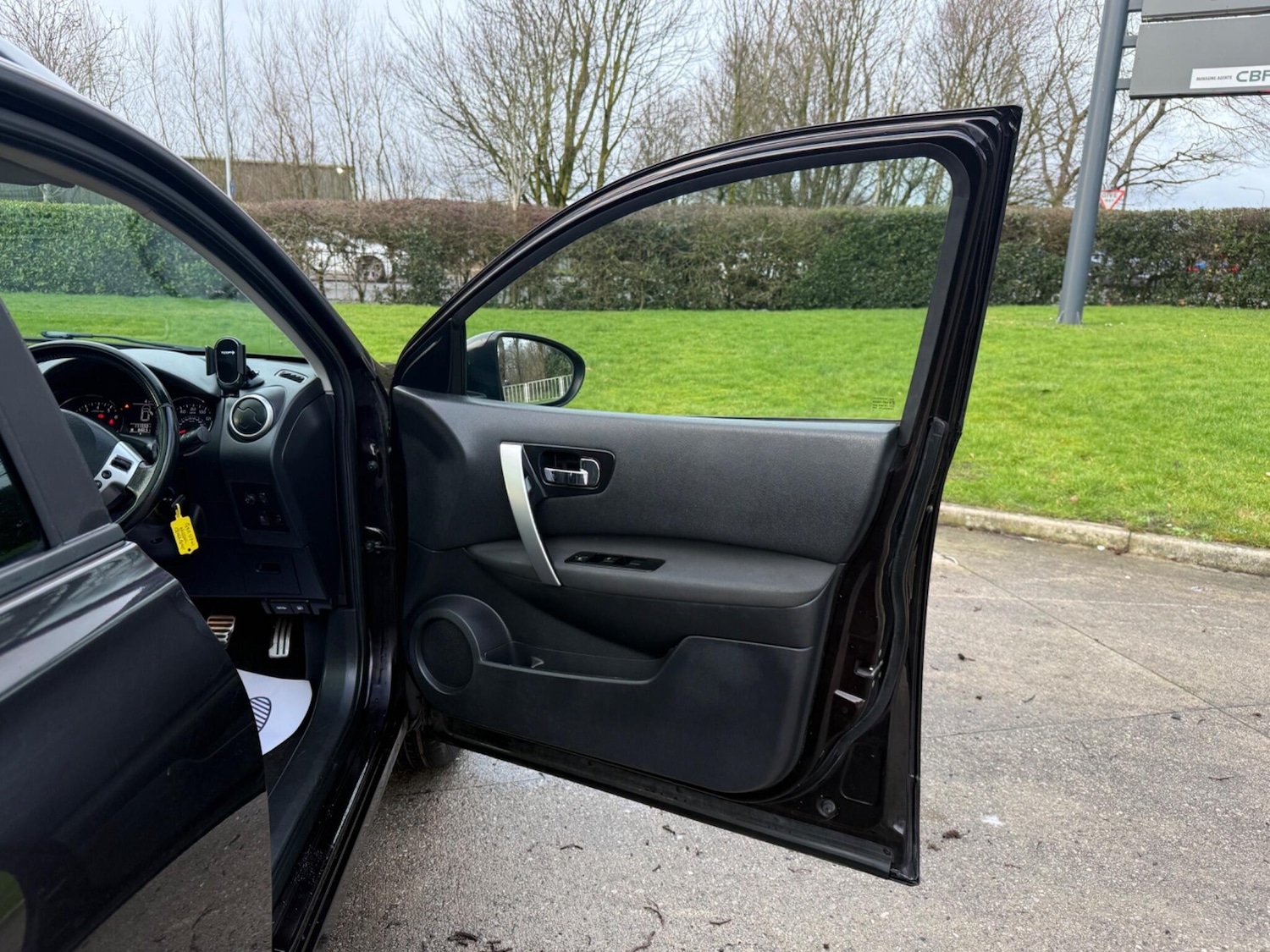 Used Nissan Qashqai 2011 for sale - 77549412: Photo 24