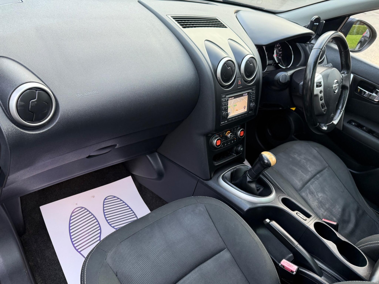 Used Nissan Qashqai 2011 for sale - 77549412: Photo 32