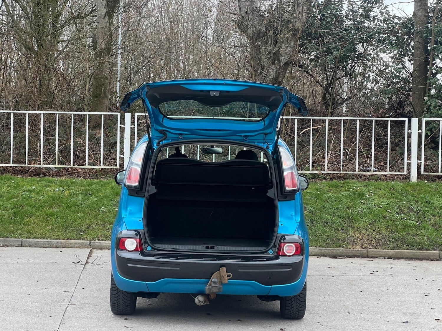 Used Citroen C3 Picasso 2010 for sale - 77633217: Photo 13