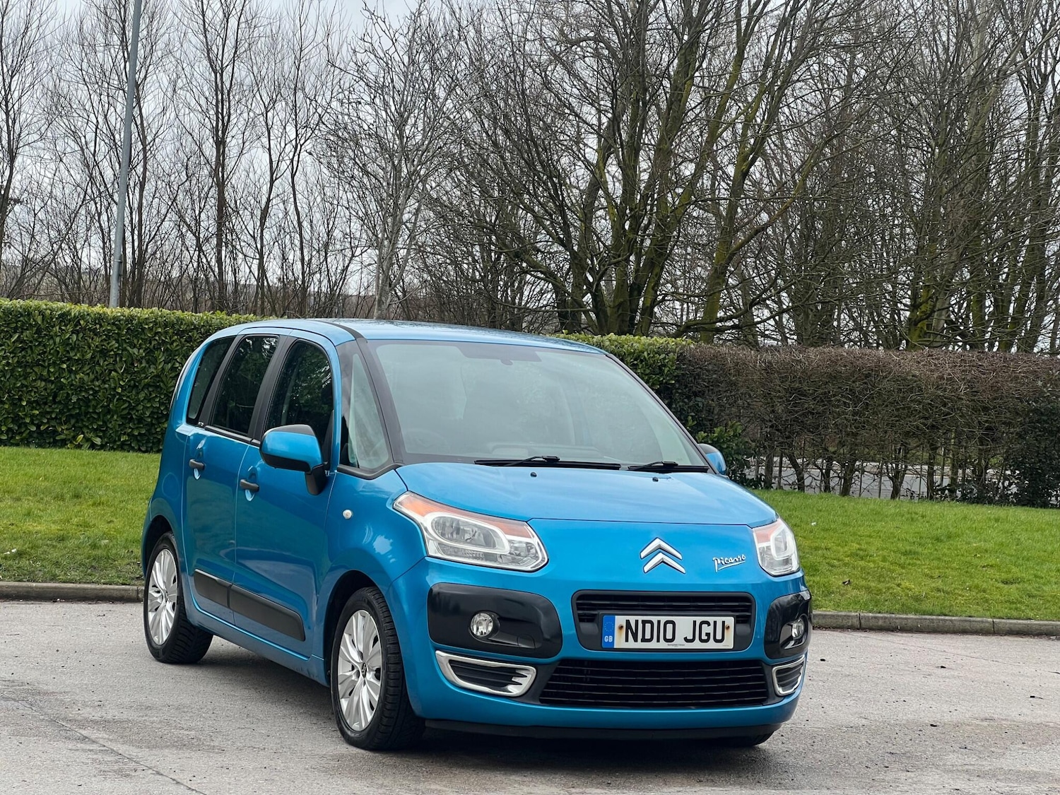 Used Citroen C3 Picasso 2010 for sale - 77633217: Photo 3