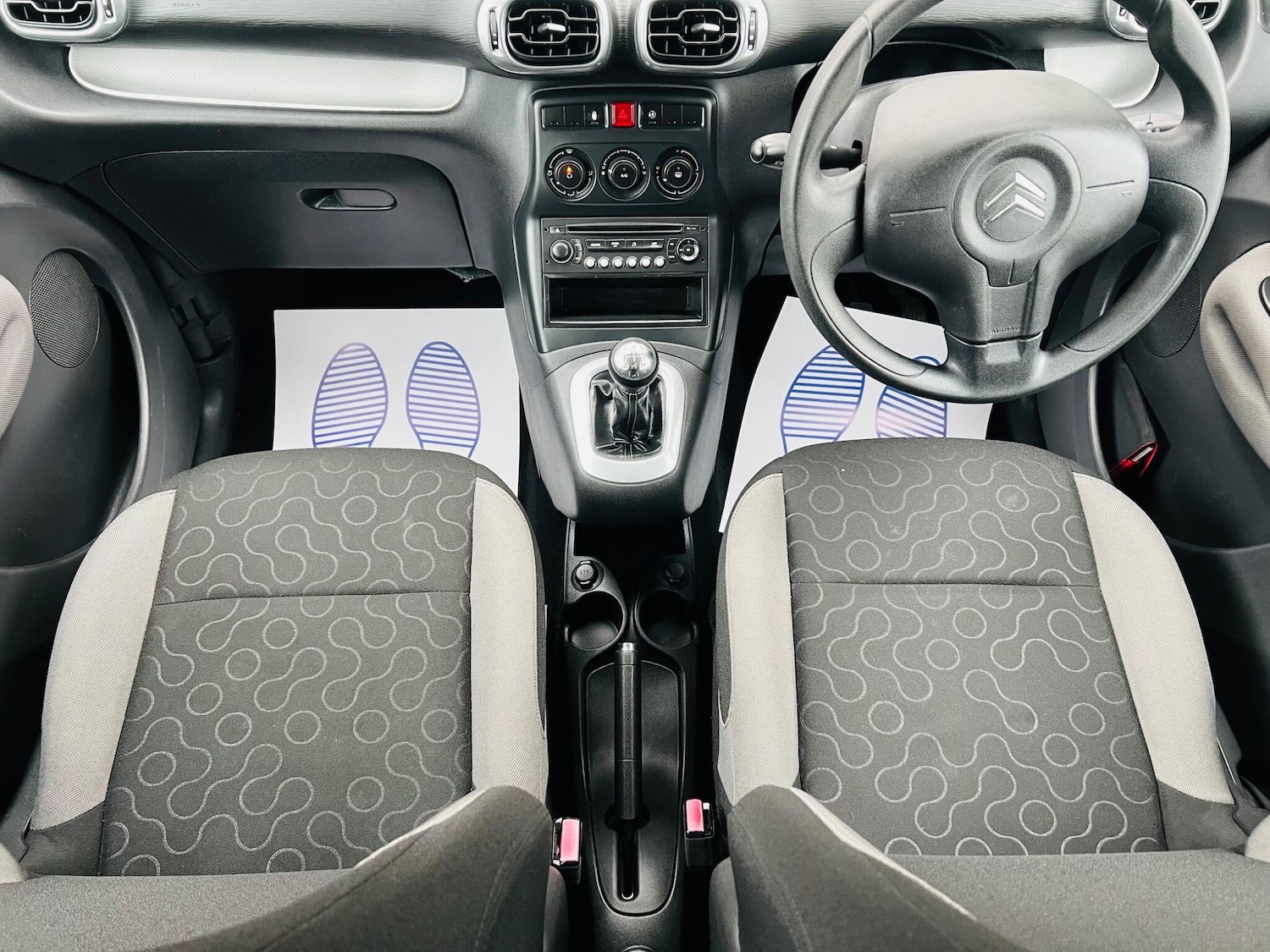 Used Citroen C3 Picasso 2010 for sale - 77633217: Photo 40