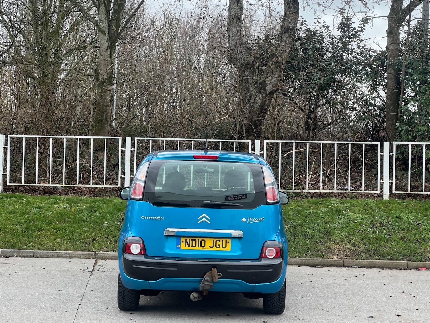 Used Citroen C3 Picasso 2010 for sale - 77633217: Photo 7