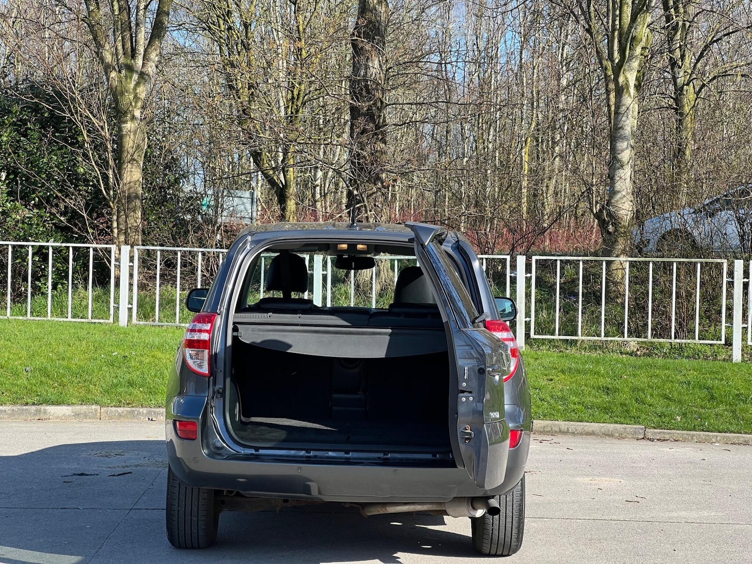 Used Toyota RAV4 for sale - 77752967: Photo 29