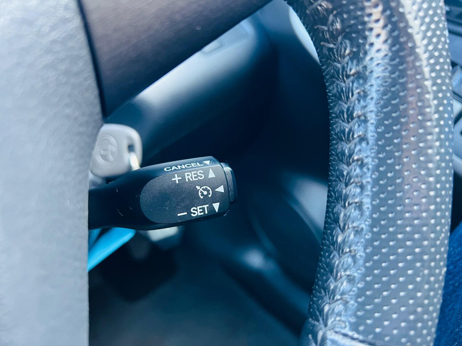 Used Toyota RAV4 for sale - 77752967: Photo 40