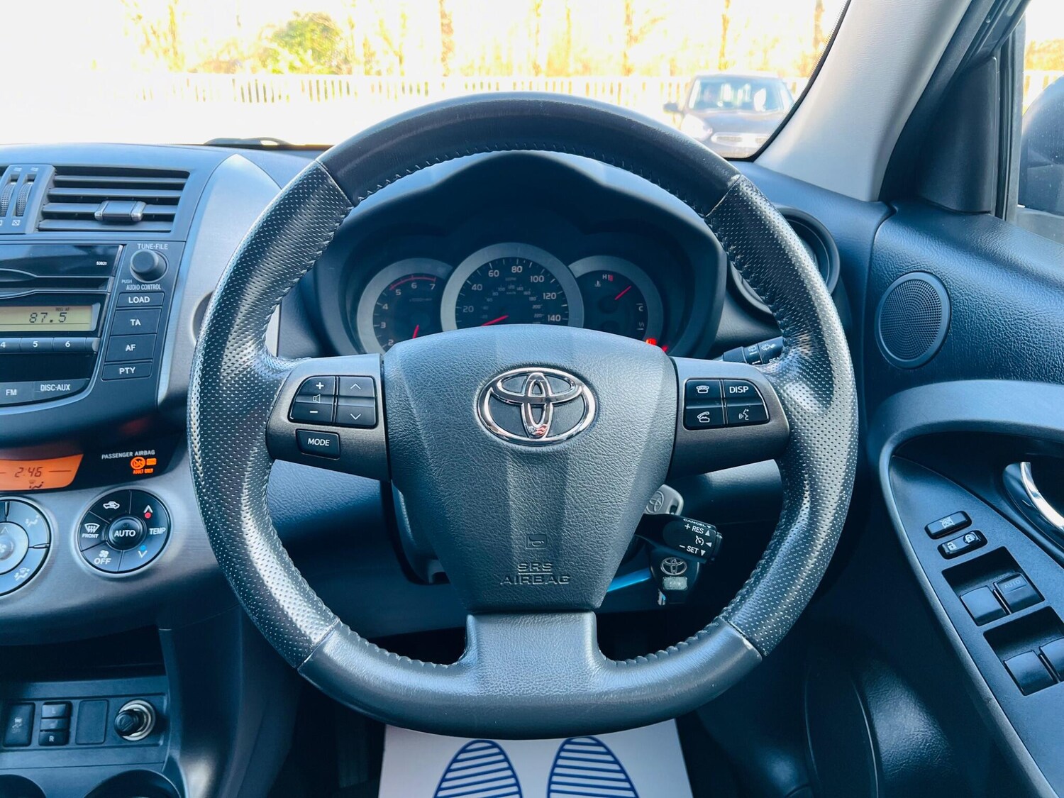 Used Toyota RAV4 for sale - 77752967: Photo 42