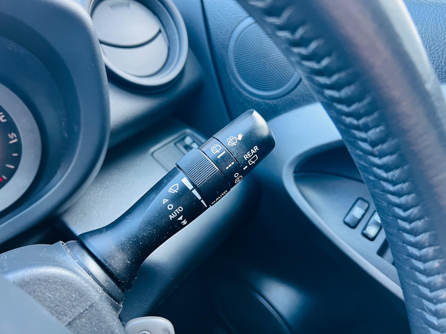 Used Toyota RAV4 for sale - 77752967: Photo 45