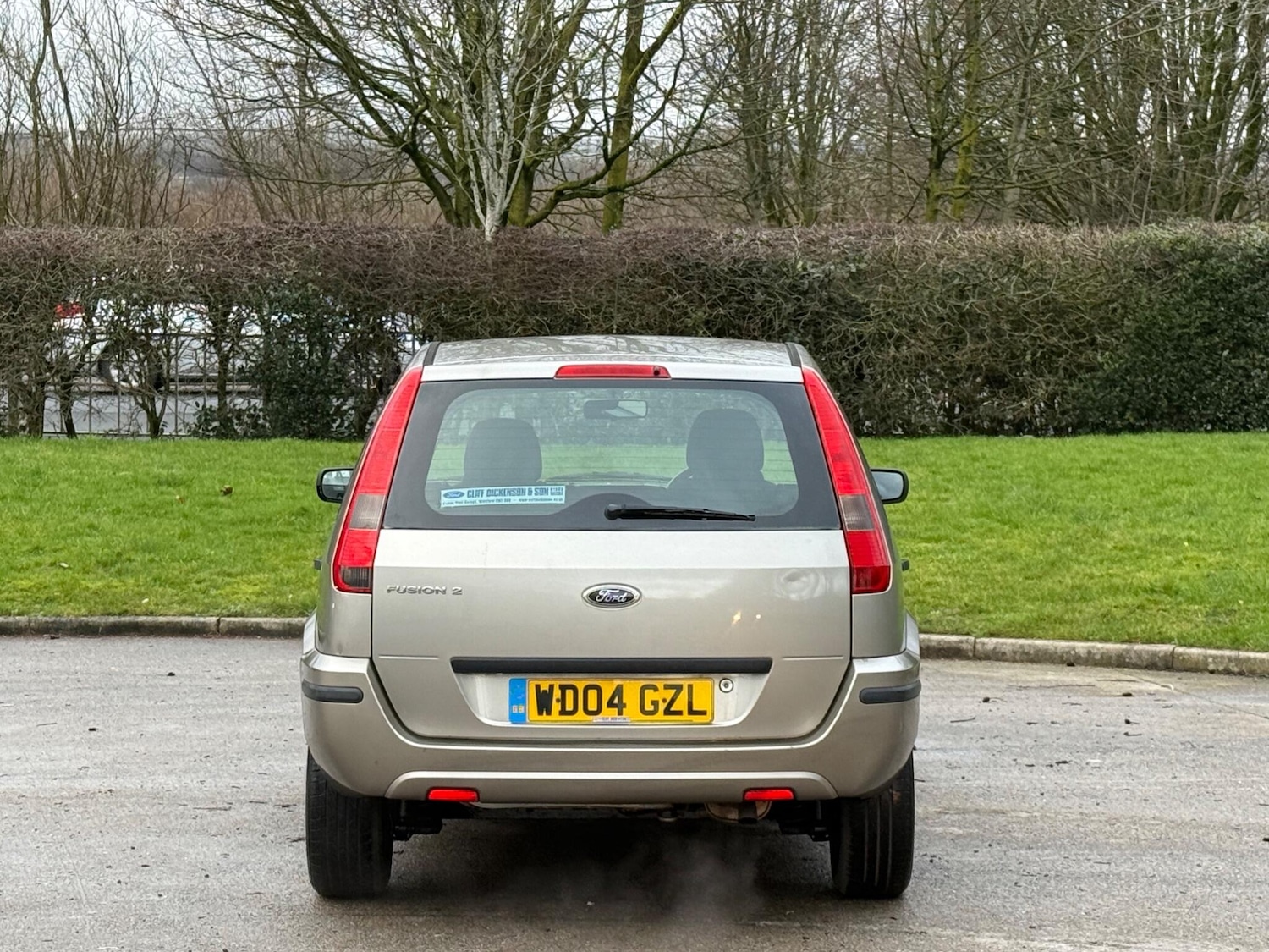 Used Ford Fusion 2004 for sale - 77575144: Photo 12