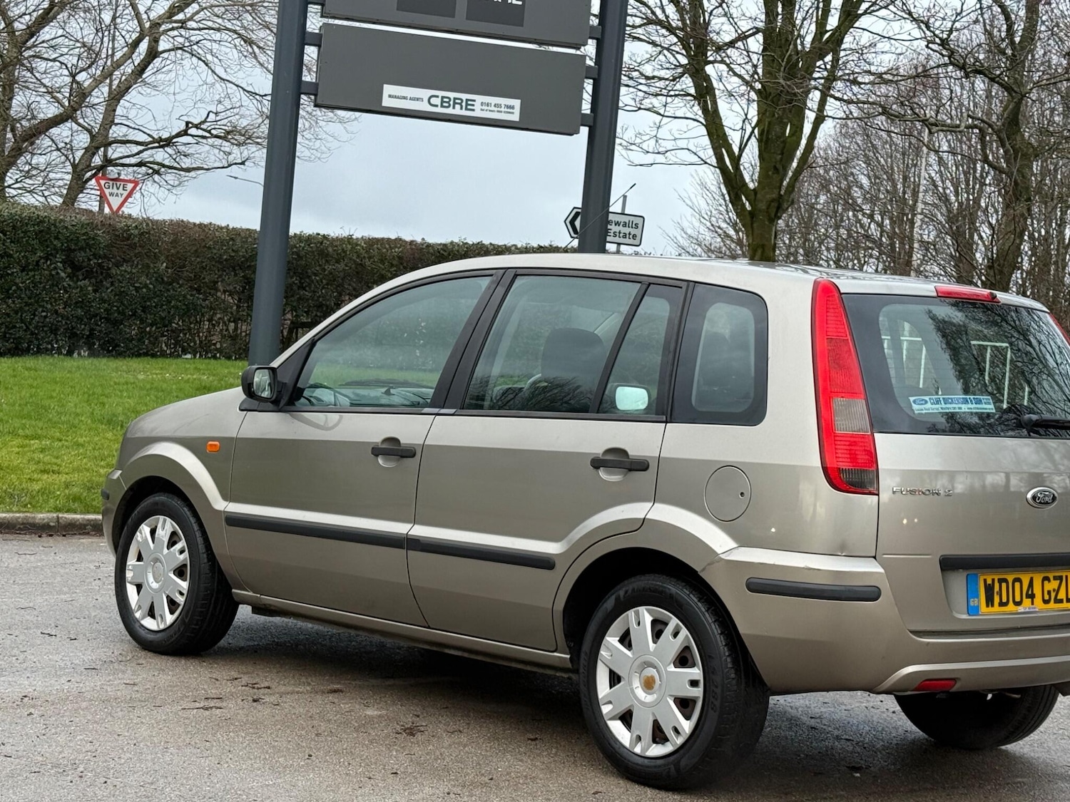 Used Ford Fusion 2004 for sale - 77575144: Photo 15