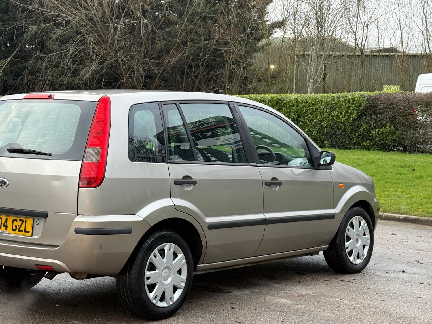 Used Ford Fusion 2004 for sale - 77575144: Photo 16