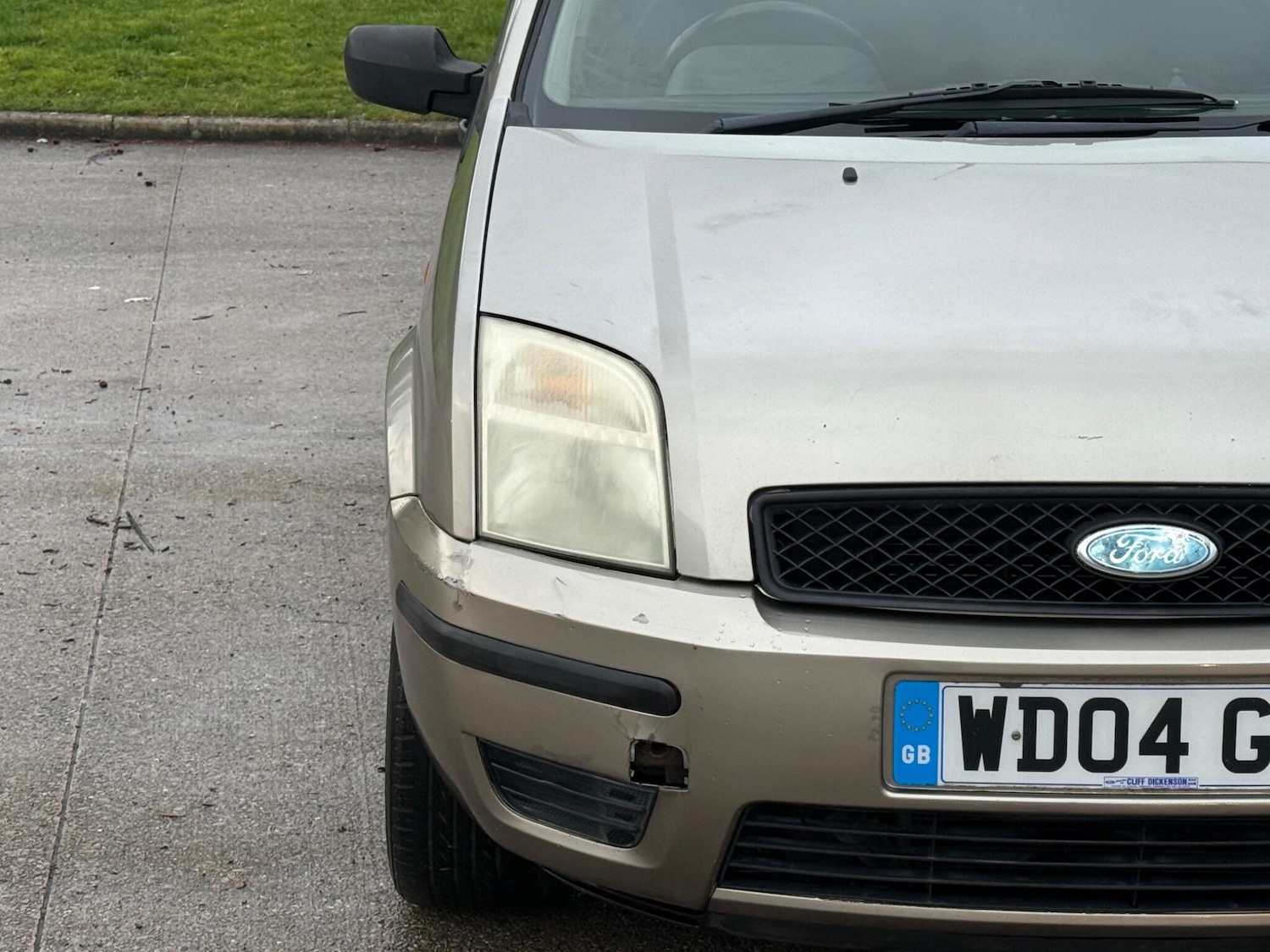 Used Ford Fusion 2004 for sale - 77575144: Photo 17