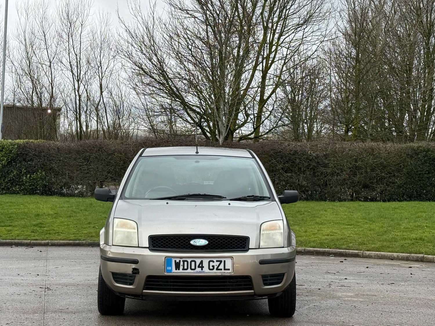 Used Ford Fusion 2004 for sale - 77575144: Photo 2