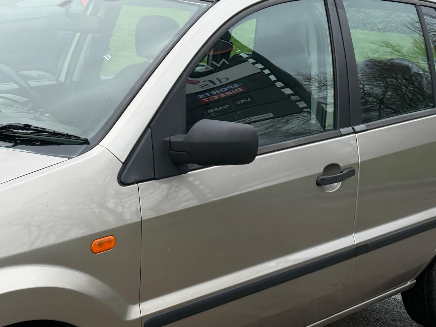 Used Ford Fusion 2004 for sale - 77575144: Photo 20