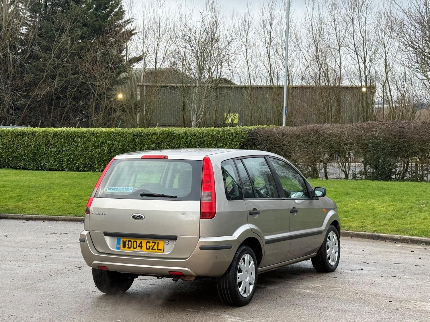 Used Ford Fusion 2004 for sale - 77575144: Photo 6
