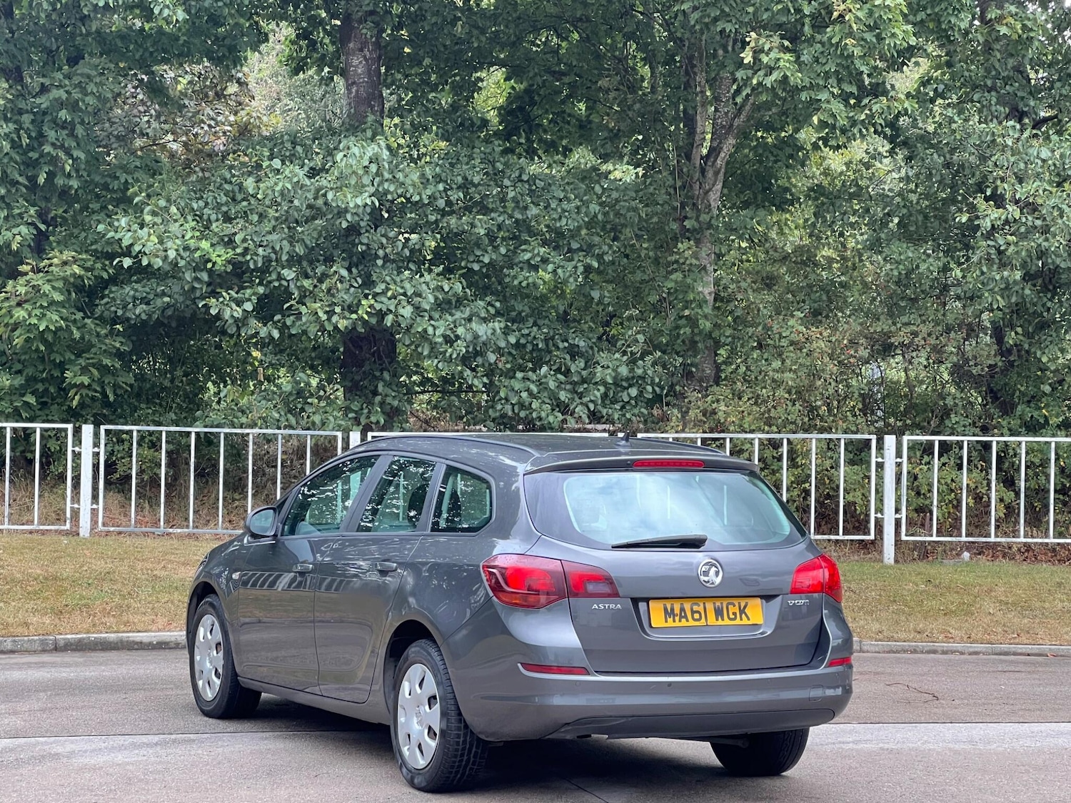 Used Vauxhall Astra 2011 for sale - 77454973: Photo 28