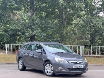 Used Vauxhall Astra 2011 for sale - 77454973: Photo