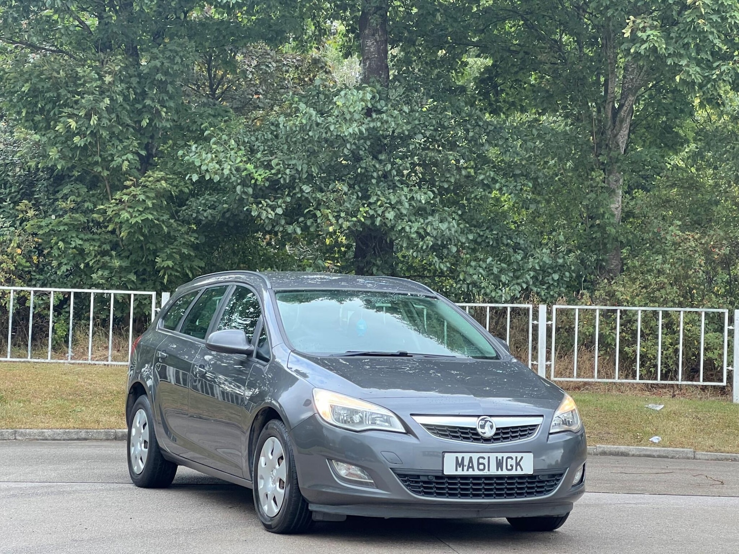 Used Vauxhall Astra 2011 for sale - 77454973: Photo 7