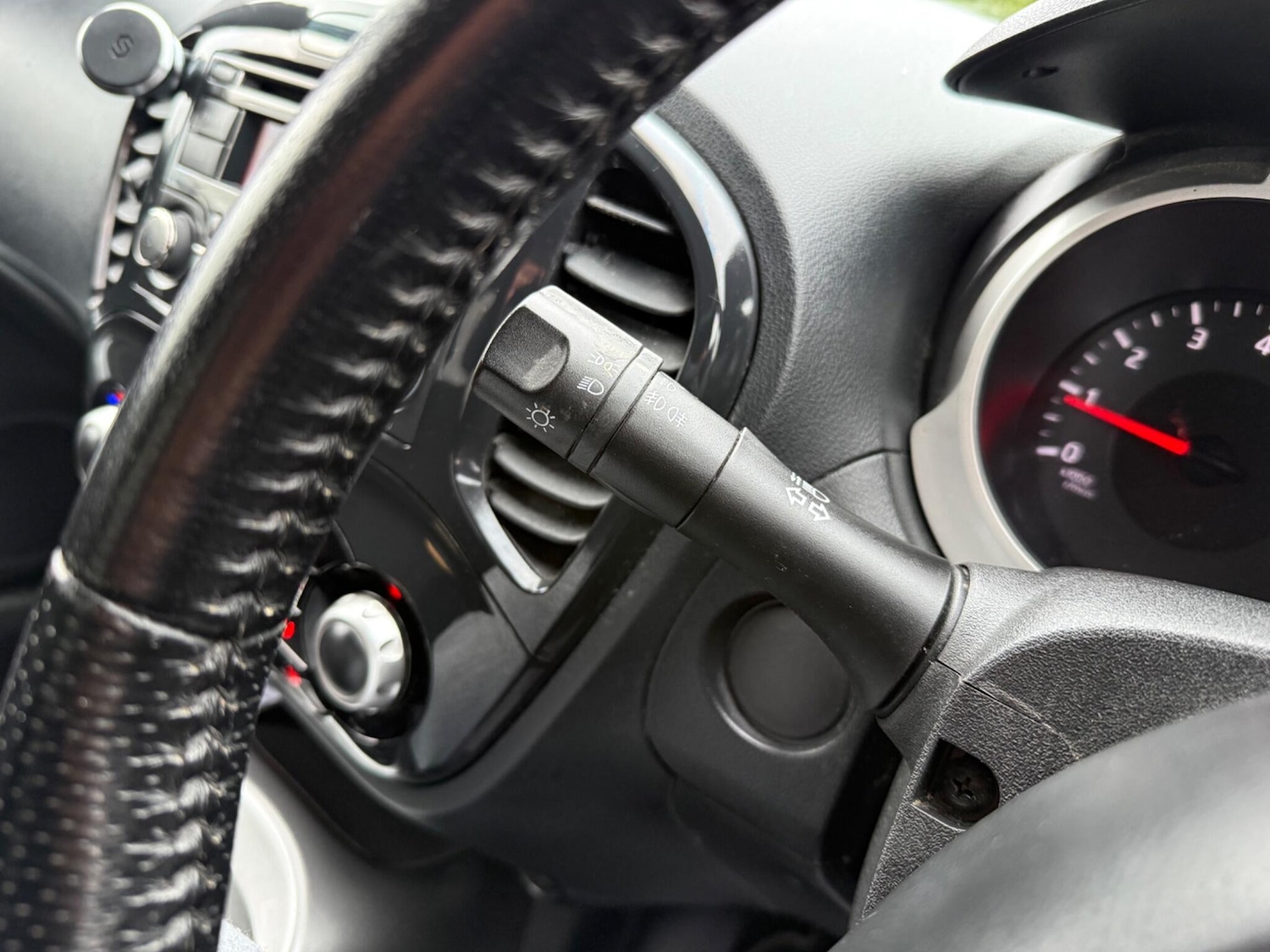 Used Nissan Juke 2010 for sale - 77538580: Photo 45