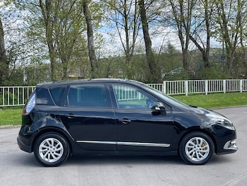 Used Renault Scenic 2015 for sale - 78291737: Photo