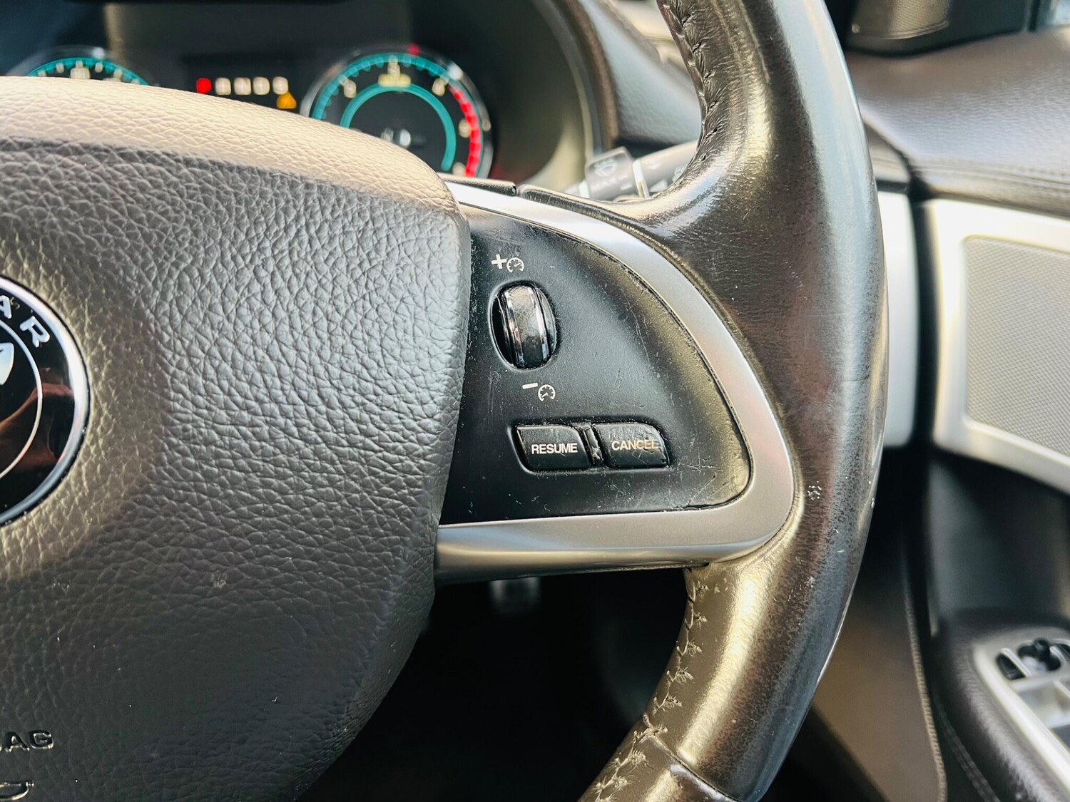 Used Jaguar XF 2014 for sale - 77455375: Photo 43