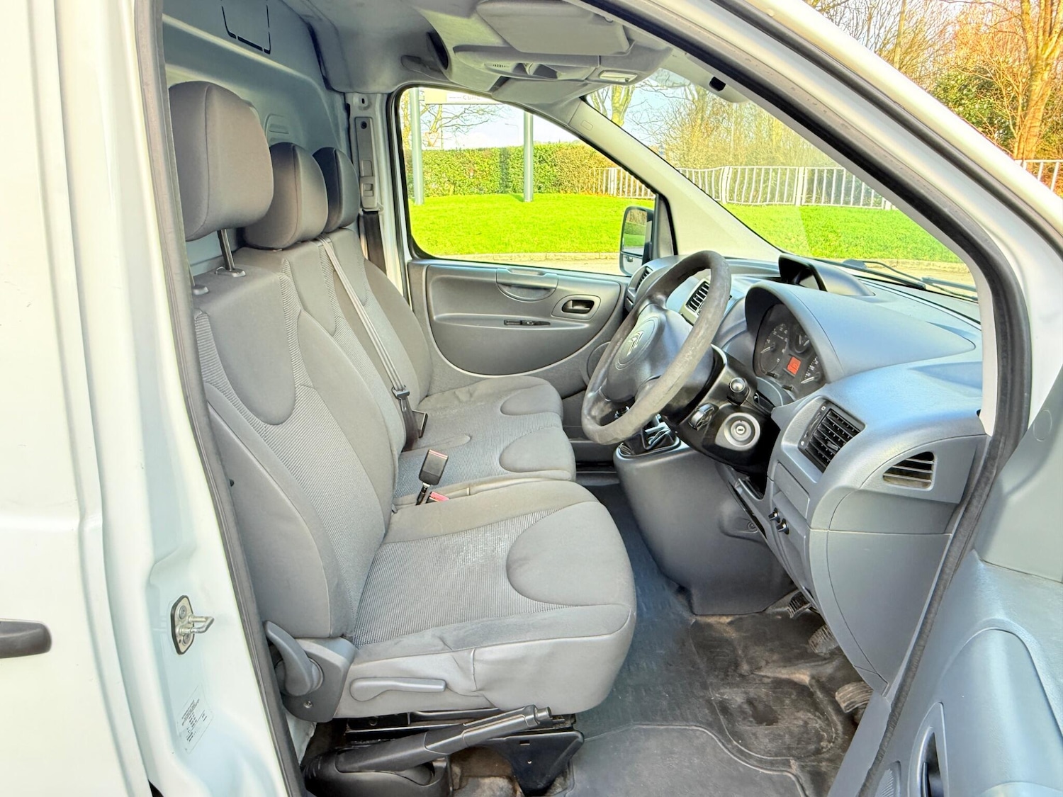 Used Citroen Dispatch 2013 for sale - 77456478: Photo 28