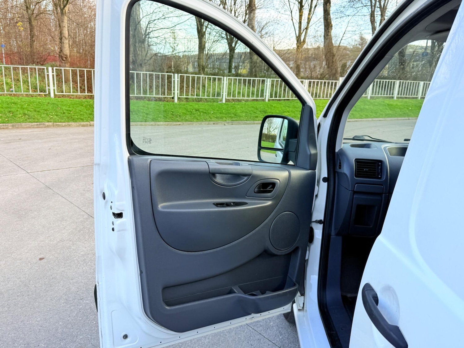 Used Citroen Dispatch 2013 for sale - 77456478: Photo 36