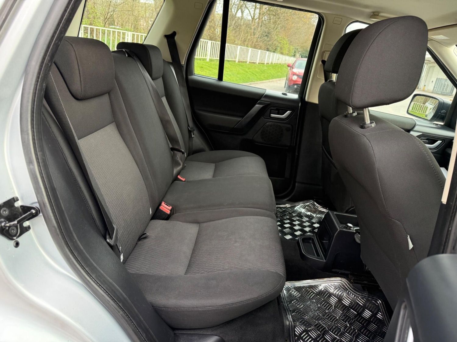 Used Land Rover Freelander 2 for sale - 78007328: Photo 31