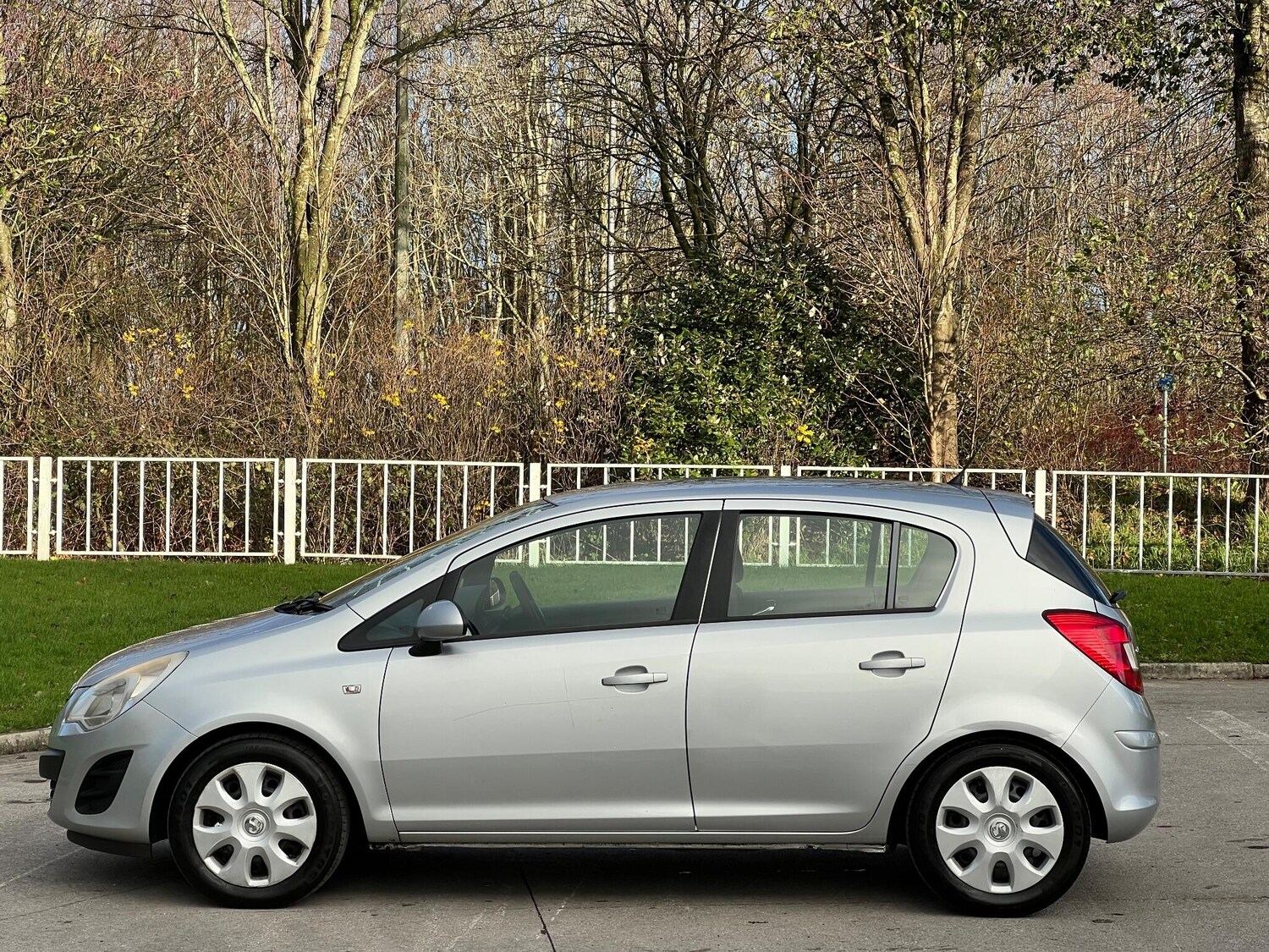 Used Vauxhall Corsa 2012 for sale - 77455927: Photo 8