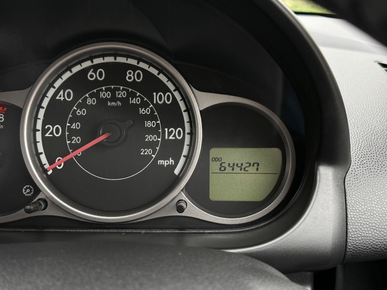 Used Mazda Mazda2 2011 for sale - 77705532: Photo 50